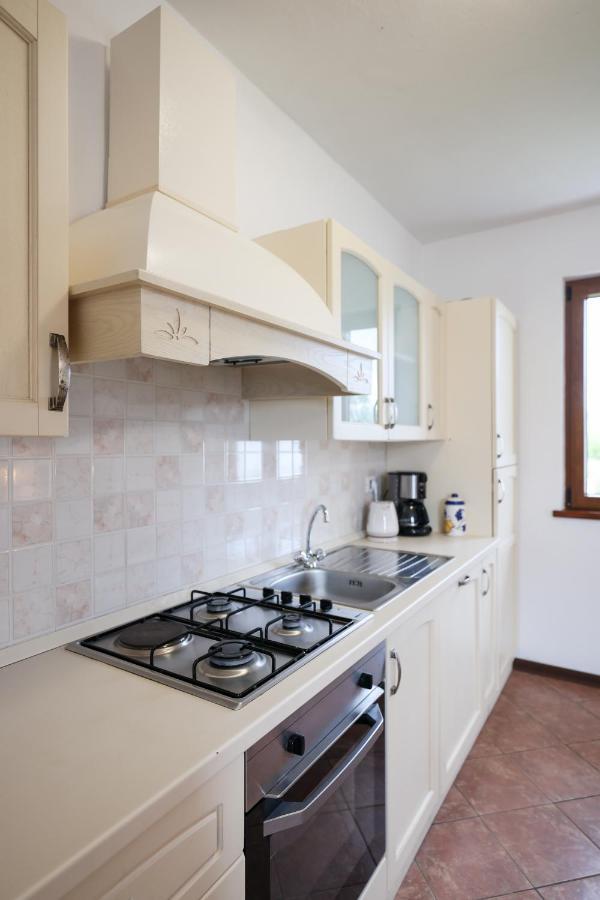 Holiday home Ena With Pool & Jacuzzi *